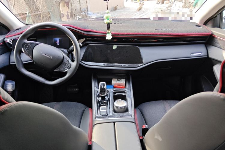 Used Dongfeng Aeolus Yixuan MAX 2024 1.5T Luxury Edition Center Console