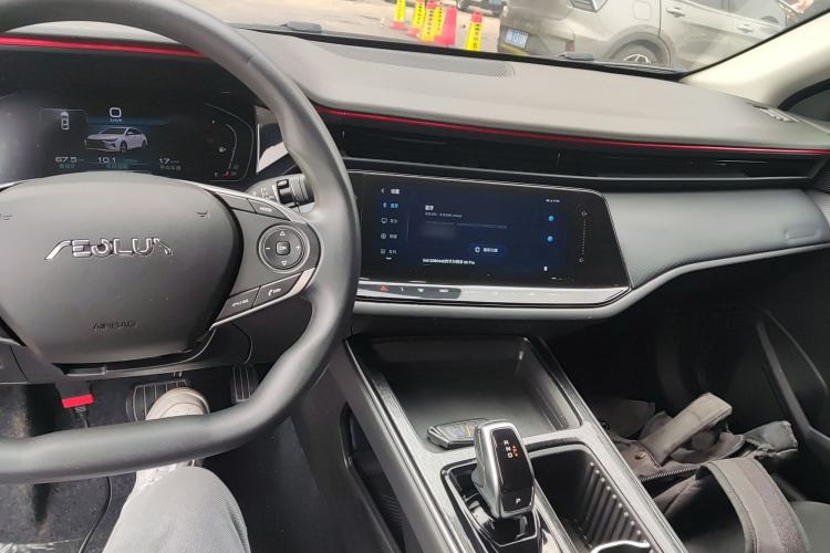 Used Dongfeng Aeolus Yixuan MAX 2024 1.5T Luxury Edition Interior 2
