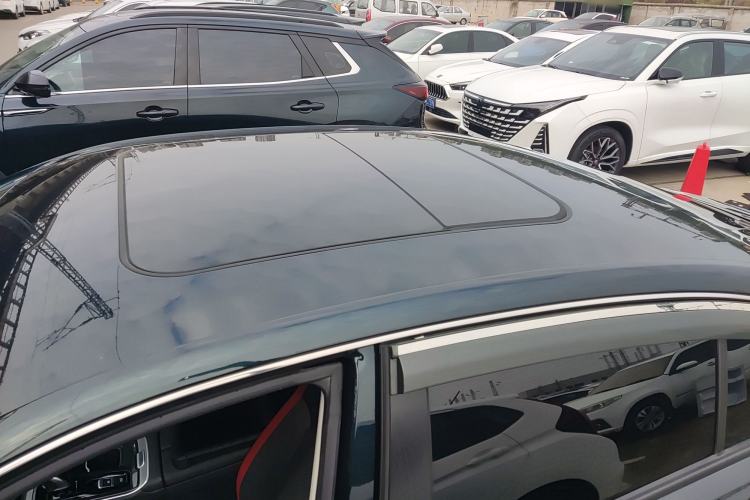 Used Dongfeng Aeolus Yixuan MAX 2024 1.5T Luxury Edition Roof