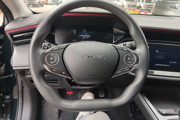 Used Dongfeng Aeolus Yixuan MAX 2024 1.5T Luxury Edition Steering Wheel