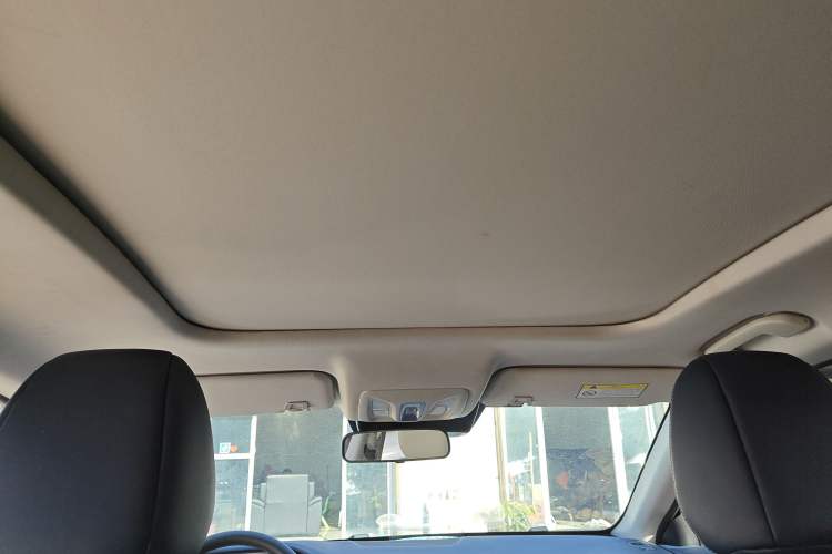 Used Dongfeng Aeolus Yixuan MAX 2024 1.5T Prestige Edition Headliner