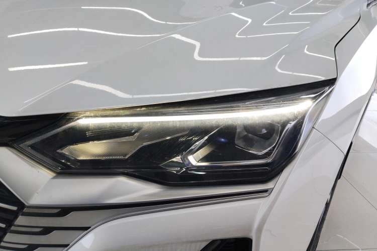Used Dongfeng Aeolus Yixuan MAX 2024 1.5T Luxury Edition Left Front Headlight