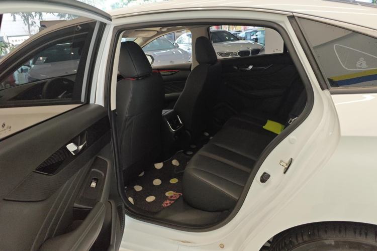 Used Dongfeng Aeolus Yixuan MAX 2024 1.5T Luxury Edition Left Rear Seat