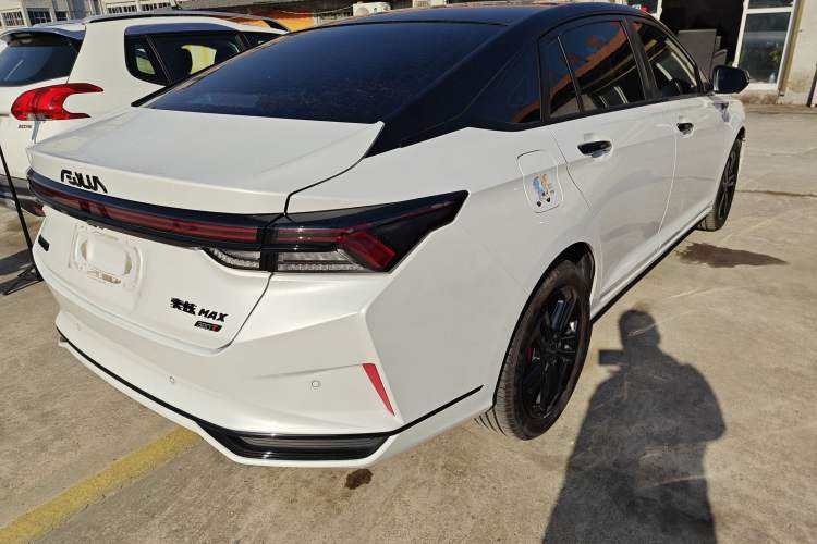 Used Dongfeng Aeolus Yixuan MAX 2024 1.5T Prestige Edition Rear Right 45 Deg