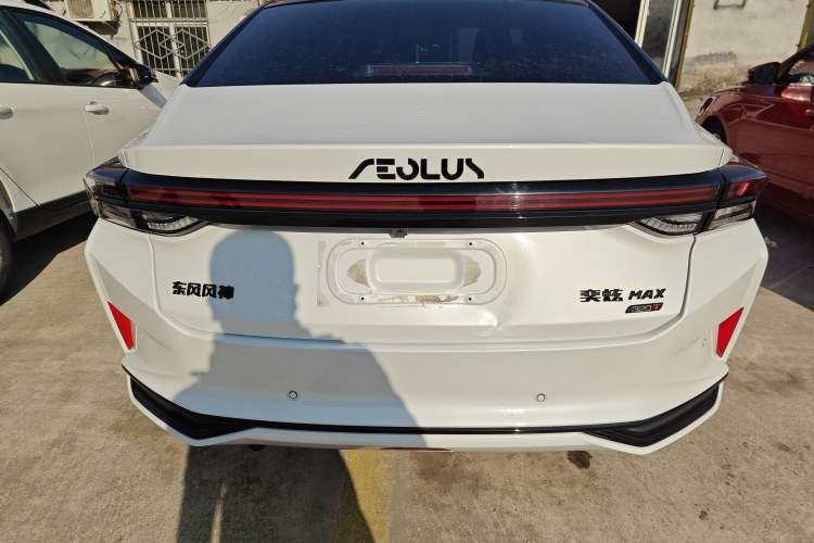 Used Dongfeng Aeolus Yixuan MAX 2024 1.5T Prestige Edition Rear