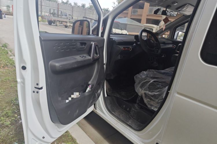 Used Dongfeng Furetong  Driver Seat