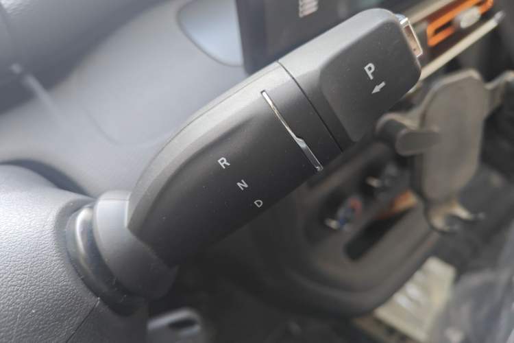 Used Dongfeng Furetong  Gear Lever