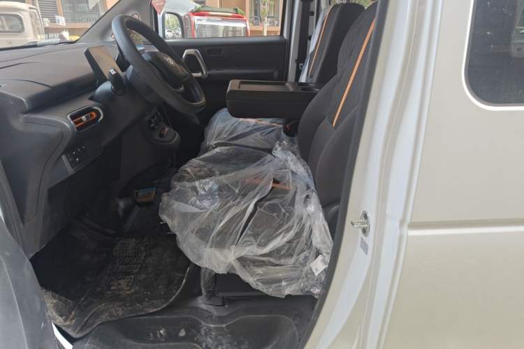 Used Dongfeng Furetong  Left Front Seat