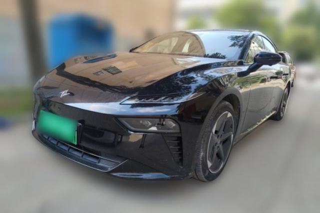 Dongfeng eπ eπ007 2024 Range-Extended 200 RuYi Edition مستعملة