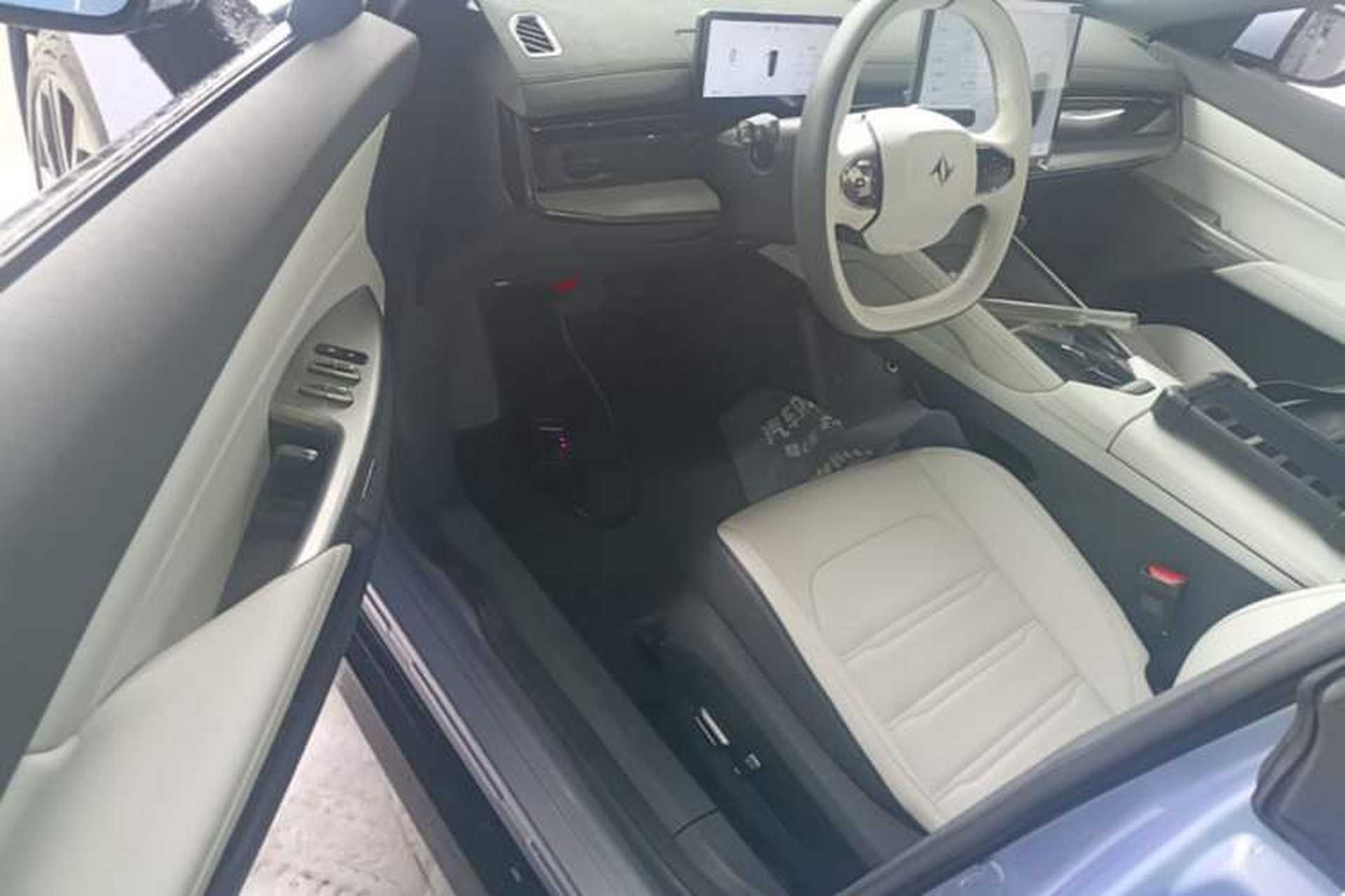 Used Dongfeng eπ eπ007 2024 530 Pro Version Driver Seat