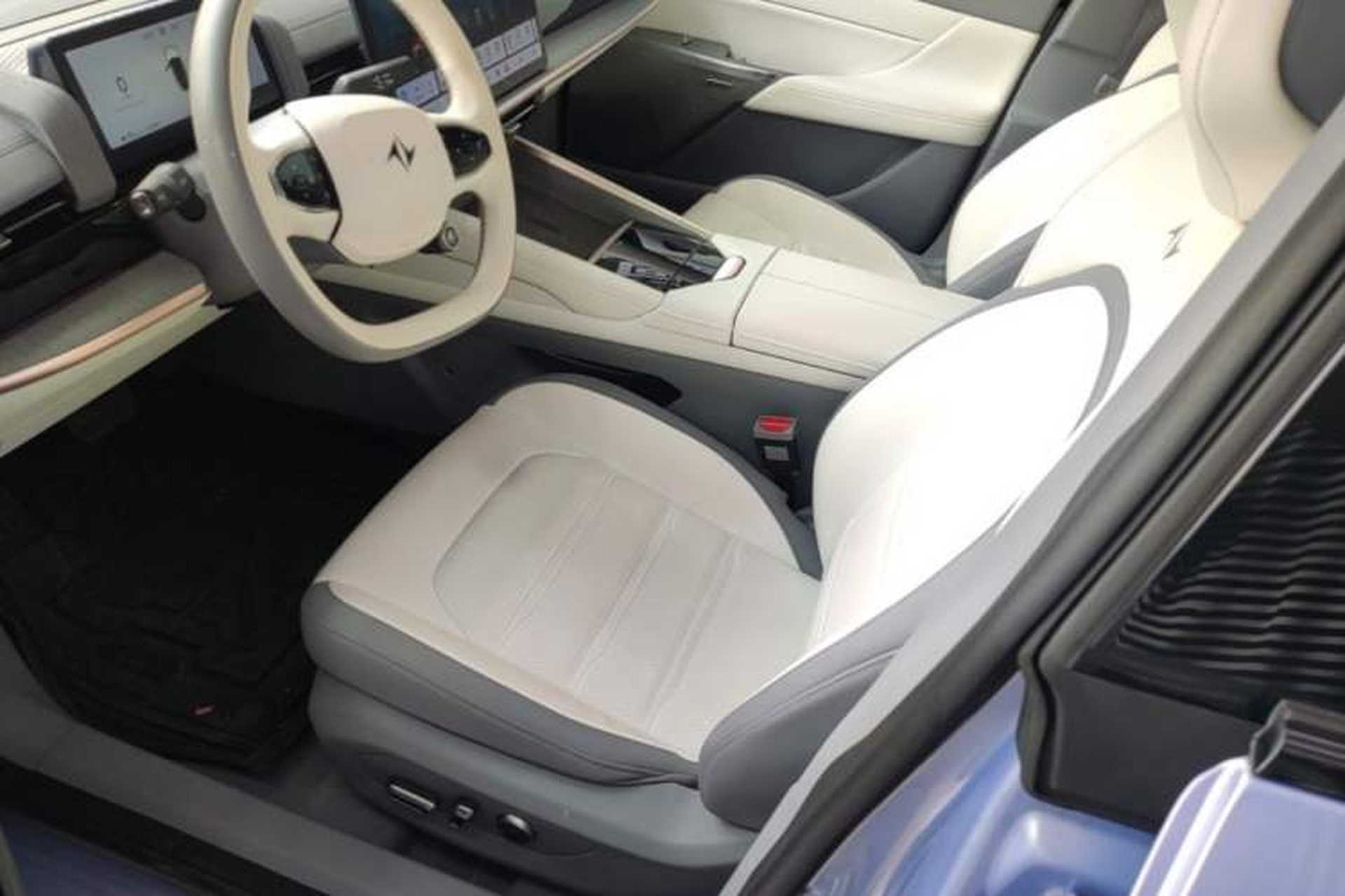 Used Dongfeng eπ eπ007 2024 Pure Electric 540 All-Wheel Drive Max Edition Left Front Seat