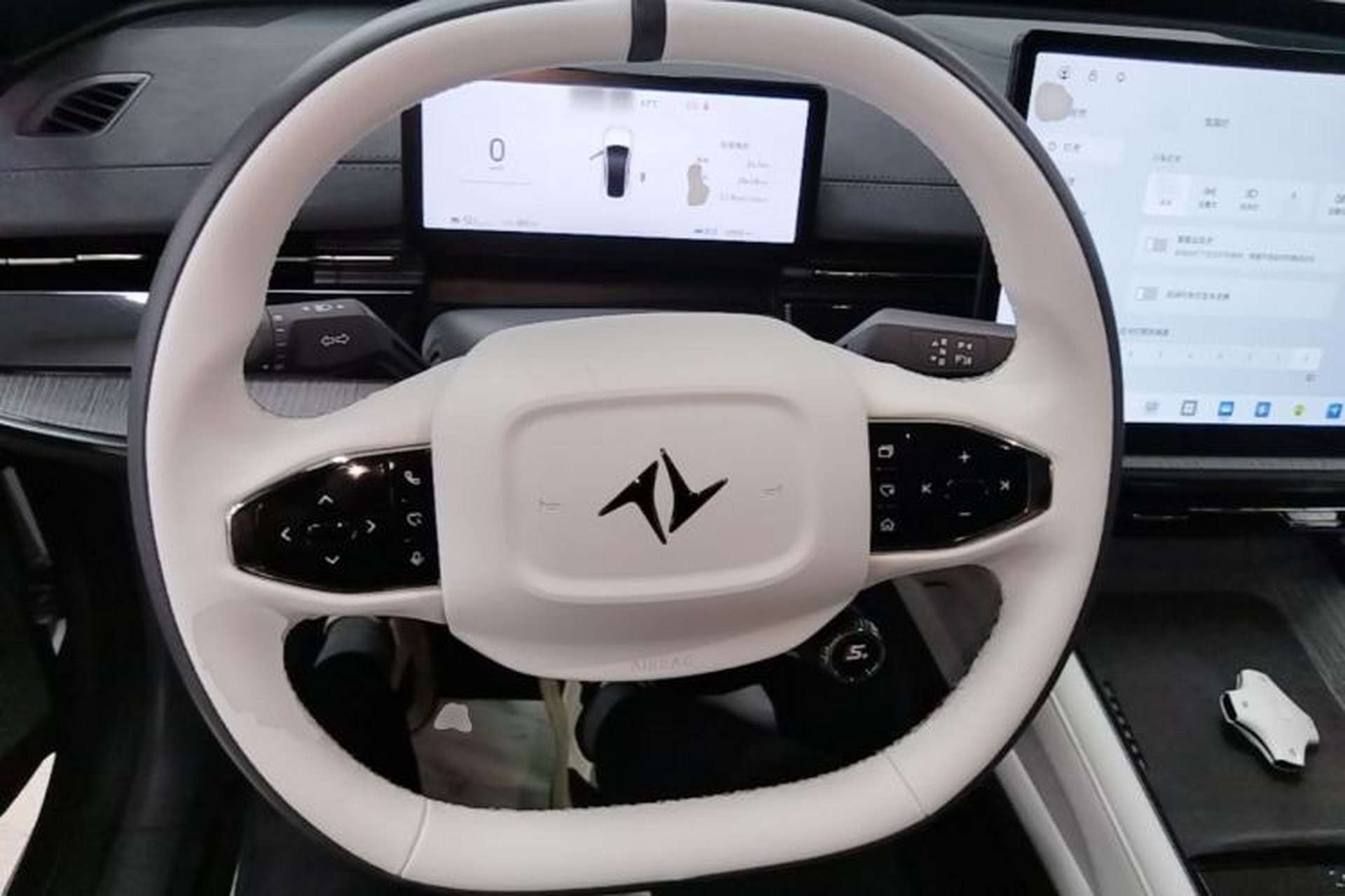 Used Dongfeng eπ eπ007 2024 620 Pro Version Steering Wheel