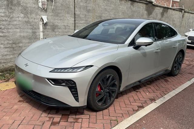 Dongfeng eπ eπ007 2024 All-Electric 530 RuYi Edition مستعملة