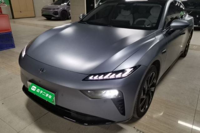 Dongfeng eπ eπ007 2024 Pure Electric 540 All-Wheel Drive Max Edition مستعملة