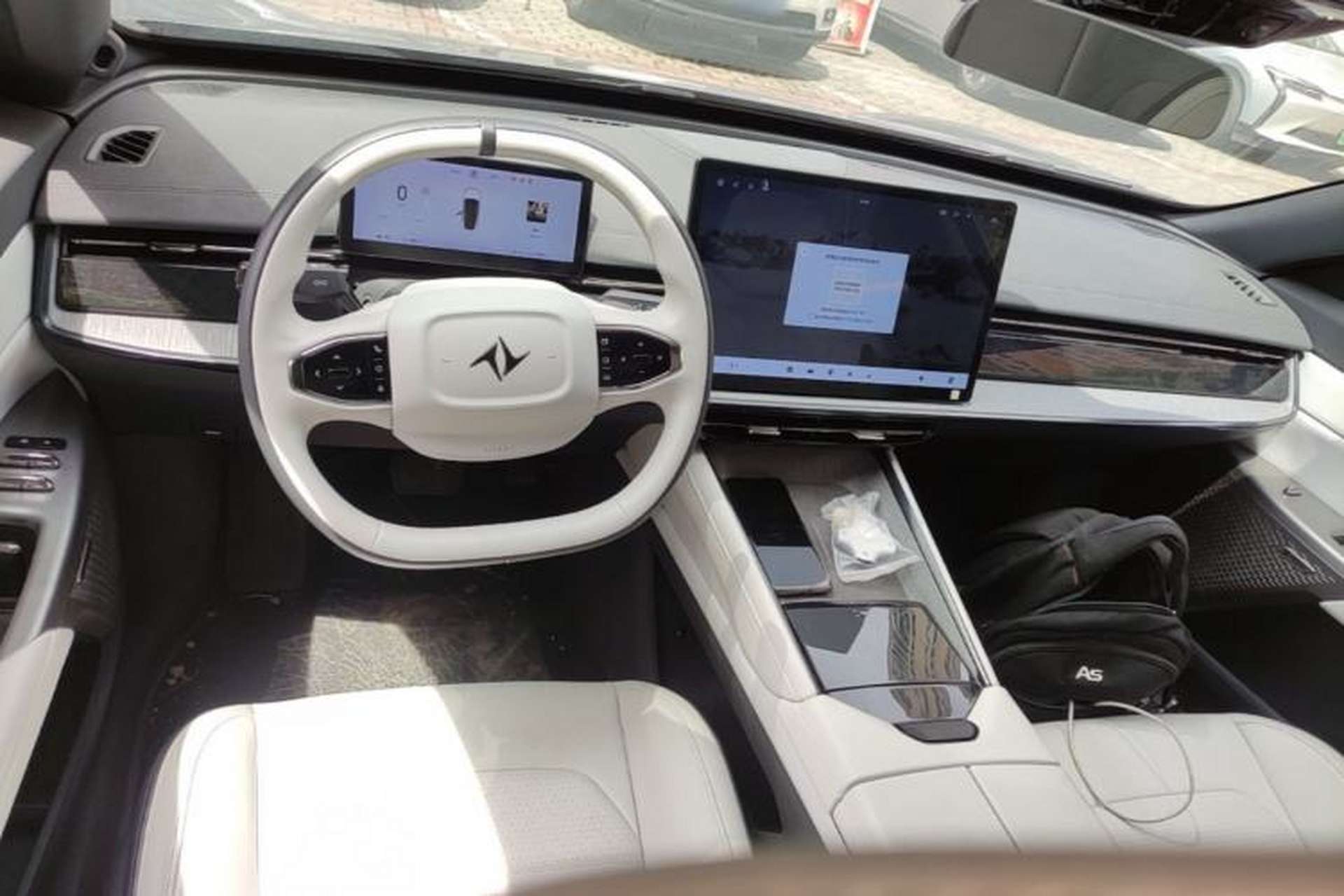 Used Dongfeng eπ eπ007 2024 530 Pro Version Center Console