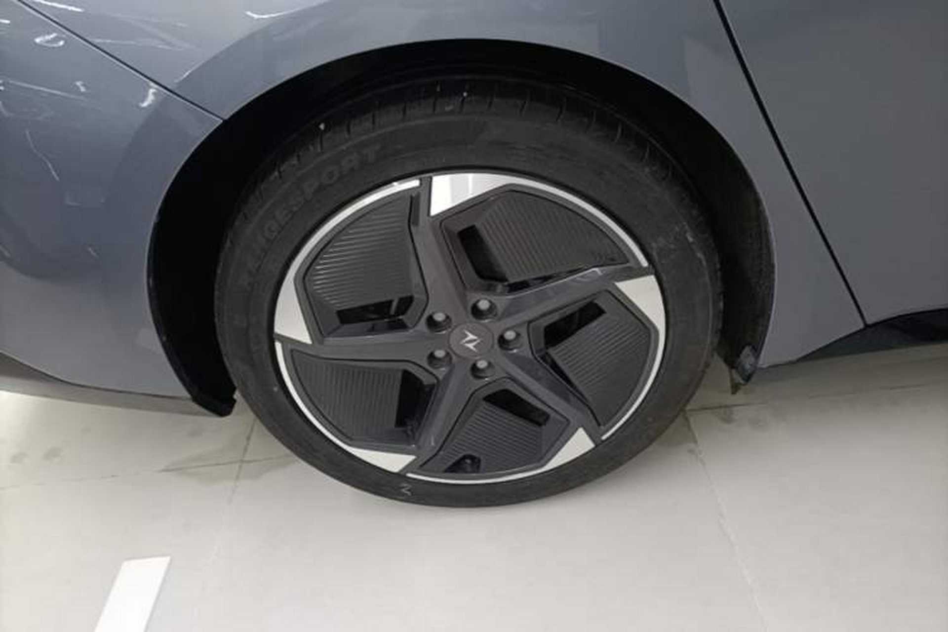 Used Dongfeng eπ eπ007 2024 530 Pro Version Exterior 1