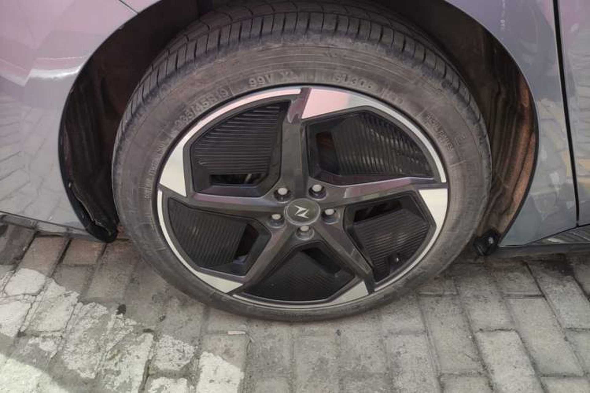 Used Dongfeng eπ eπ007 2024 530 Pro Version Exterior 1