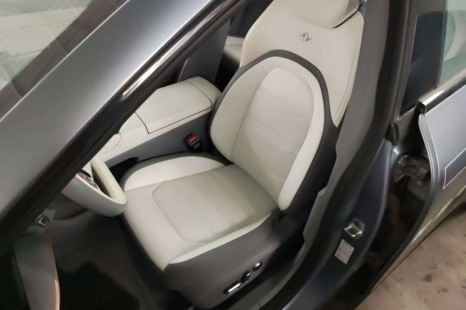 Used Dongfeng eπ eπ007 2024 Pure Electric 540 All-Wheel Drive Max Edition Left Front Seat