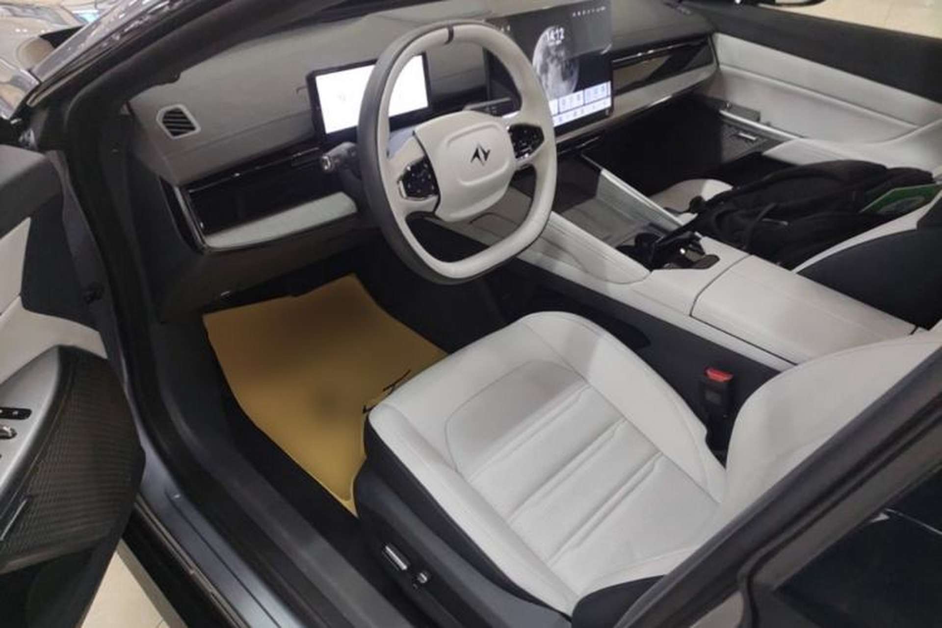 Used Dongfeng eπ eπ007 2024 530 Pro Version Left Front Seat