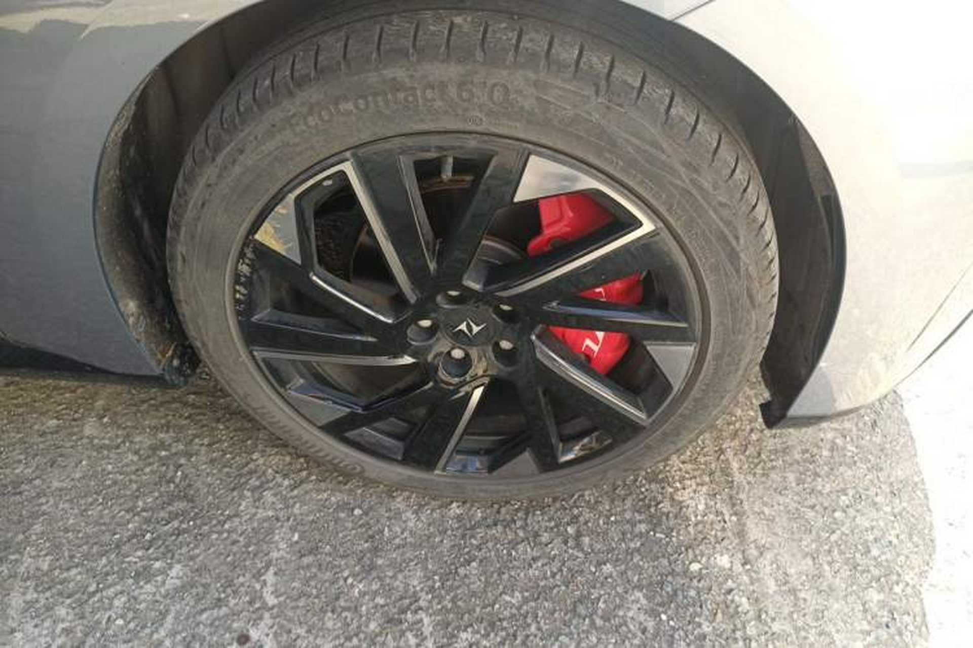 Used Dongfeng eπ eπ007 2024 530 Pro Version Right Front Wheel Hub
