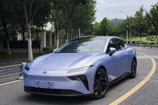 Dongfeng eπ eπ007 2024 Pure Electric 540 All-Wheel Drive Max Edition مستعملة