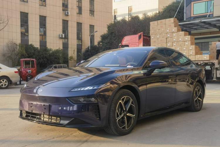 Used Dongfeng eπ eπ007 2024 200Pro Range-Extended Version Guazi used car, China used car export, Used car for sale, Used  cars, Cheapest cars for sale
