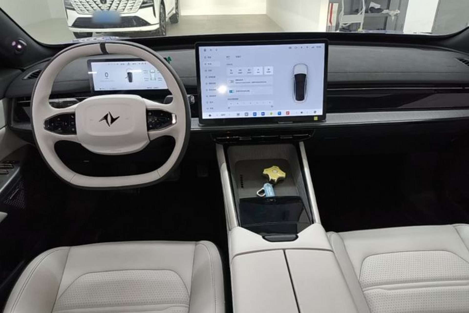 Used Dongfeng eπ eπ007 2024 620 Pro Version Center Console