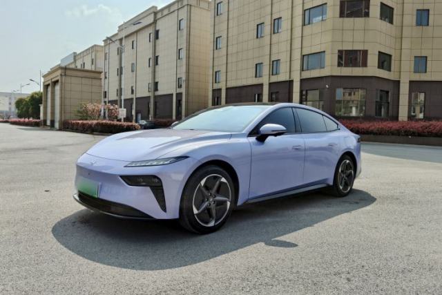 Dongfeng eπ eπ007 2024 All-Electric 530 RuYi Edition مستعملة