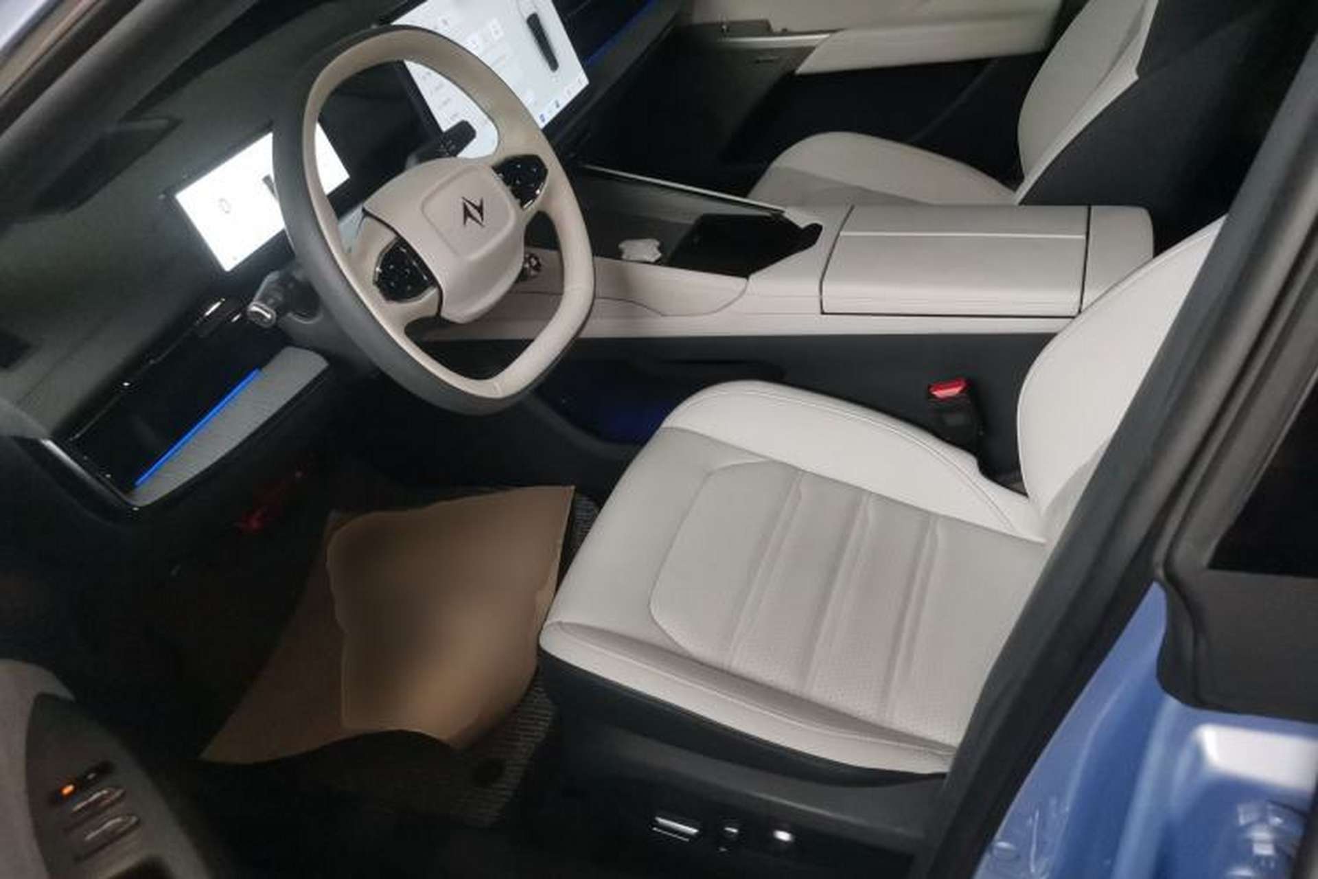 Used Dongfeng eπ eπ007 2024 530 Pro Version Left Front Seat