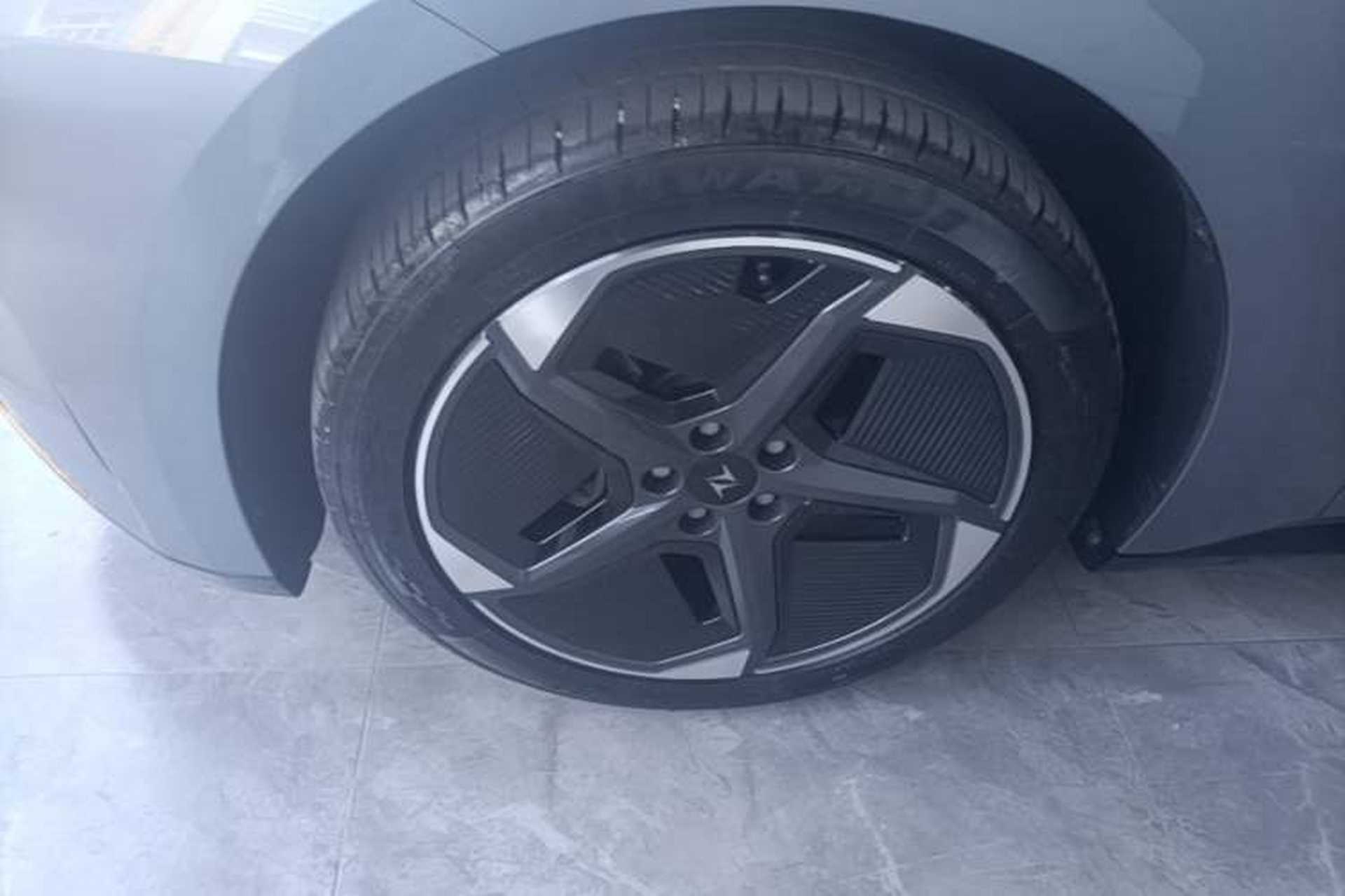Used Dongfeng eπ eπ007 2024 530 Pro Version Exterior 4