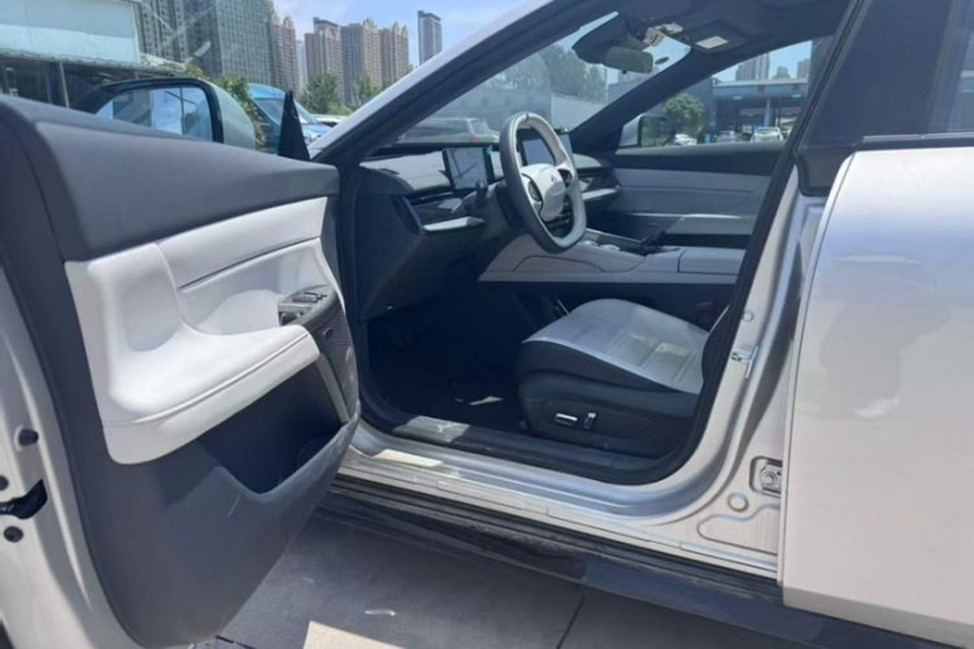 Used Dongfeng eπ eπ007 2024 530 Pro Version Interior 3
