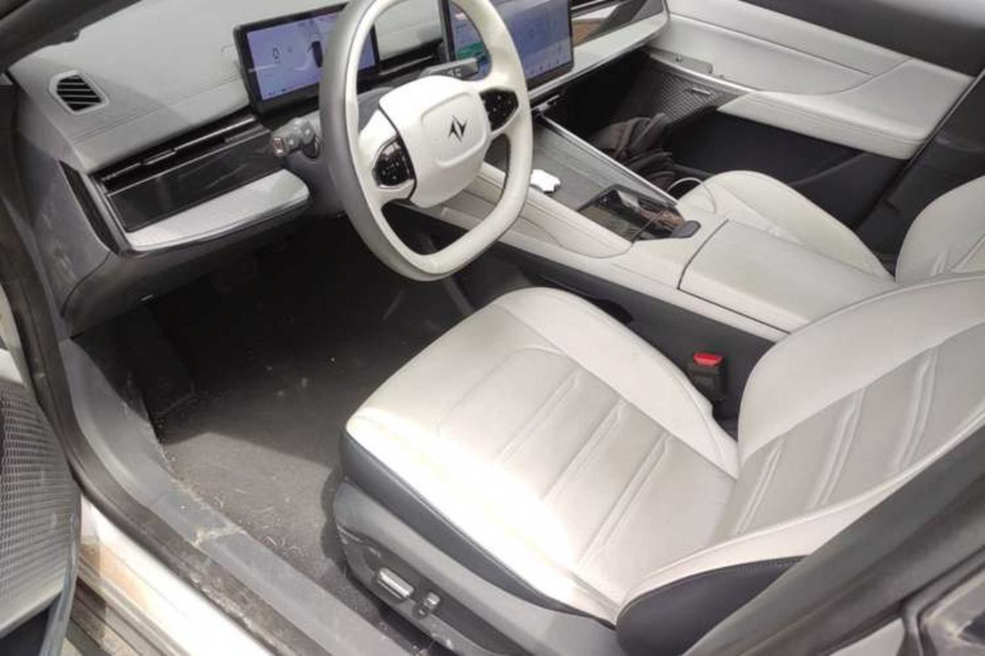 Used Dongfeng eπ eπ007 2024 530 Pro Version Left Front Seat