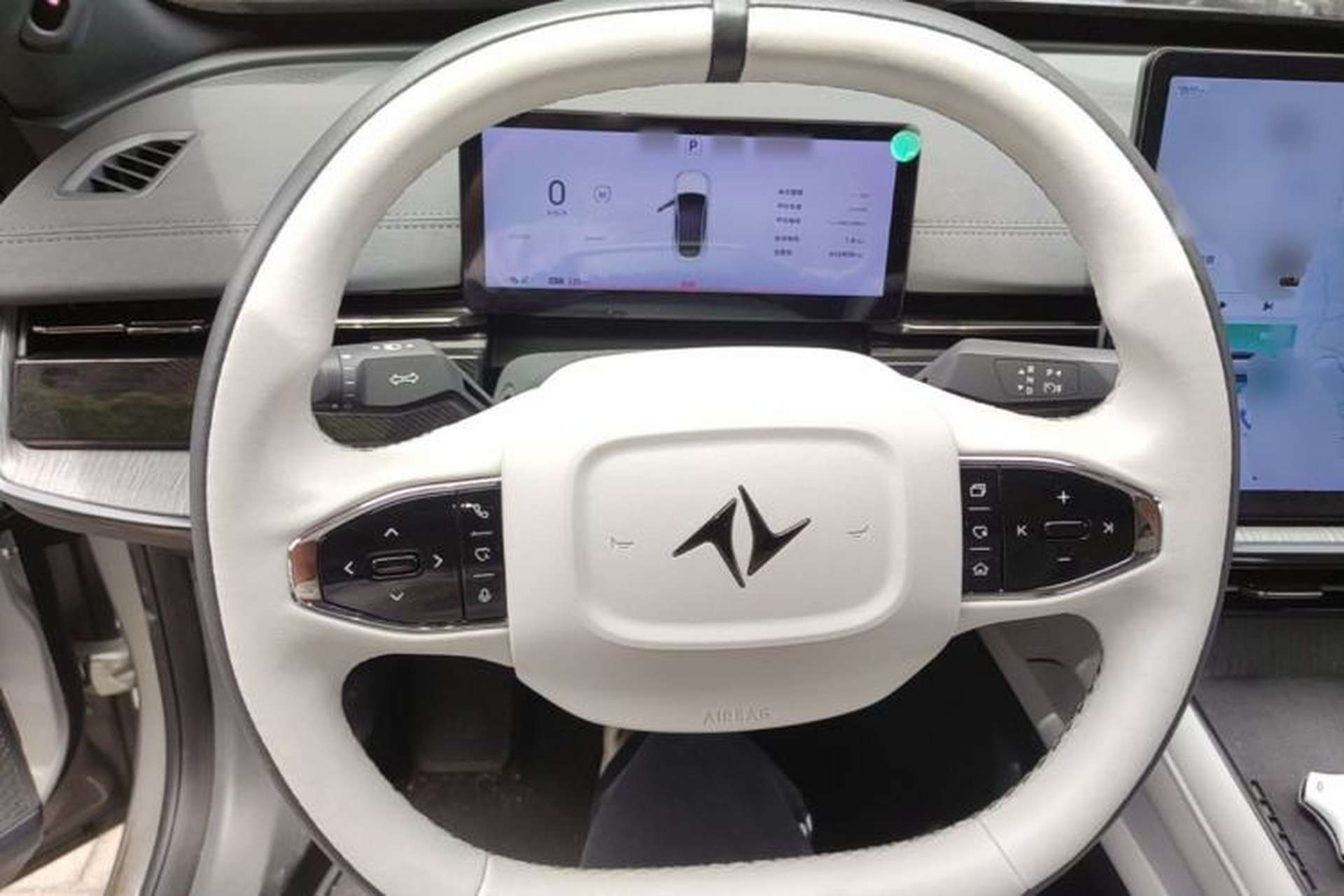Used Dongfeng eπ eπ007 2024 530 Pro Version Steering Wheel