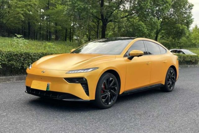 Dongfeng eπ eπ007 2024 200Pro Range-Extended Version مستعملة