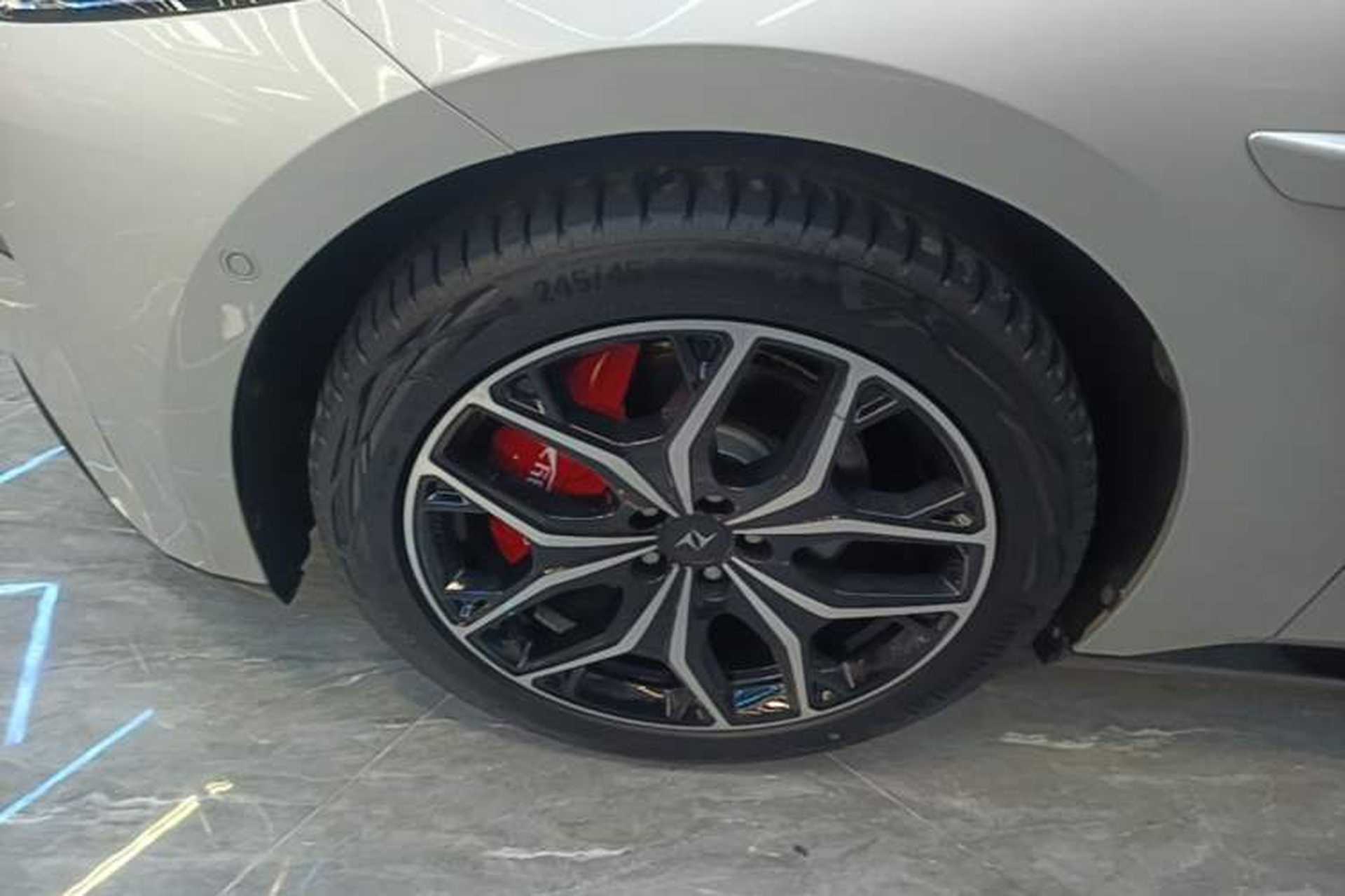 Used Dongfeng eπ eπ007 2025 Model Pure-Electric 565 All-Wheel-Drive Max Leading Edition Exterior 3
