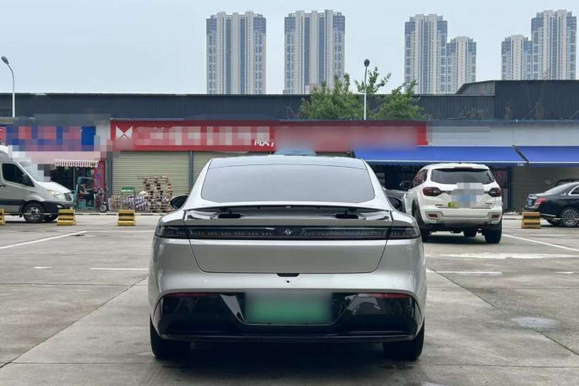 Used Dongfeng eπ eπ007 2025 Model Pure-Electric 565 All-Wheel-Drive Max Leading Edition Exterior 6