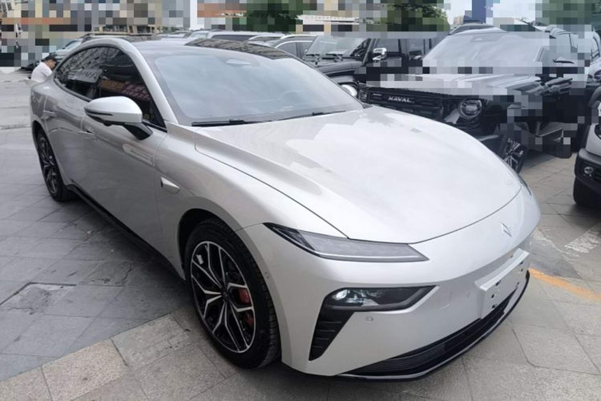 Used Dongfeng eπ eπ007 2025 Model Pure-Electric 565 All-Wheel-Drive Max Leading Edition Front Right 45 Deg