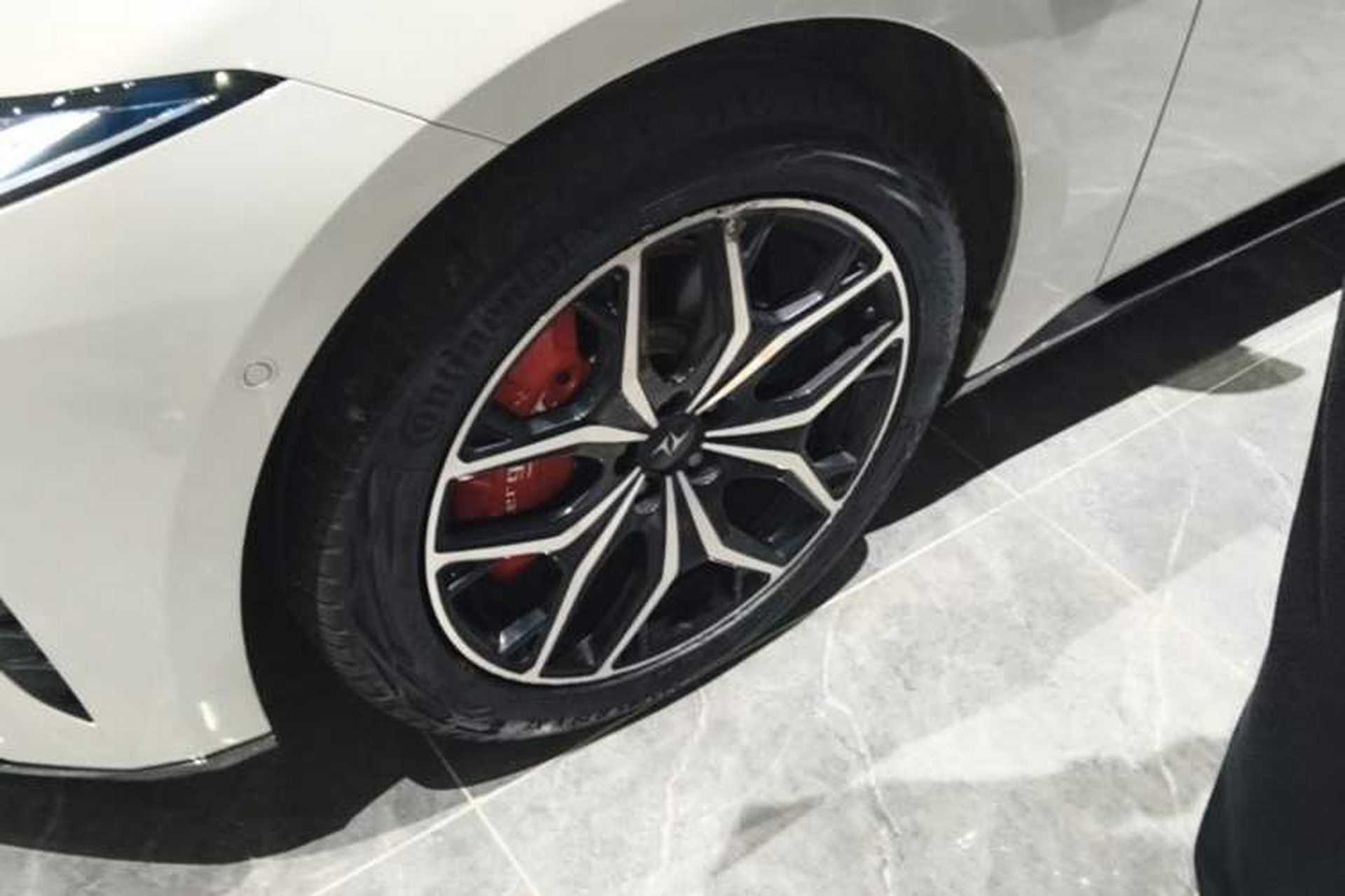Used Dongfeng eπ eπ007 2025 Model Pure-Electric 565 All-Wheel-Drive Max Leading Edition Left Front Wheel Hub