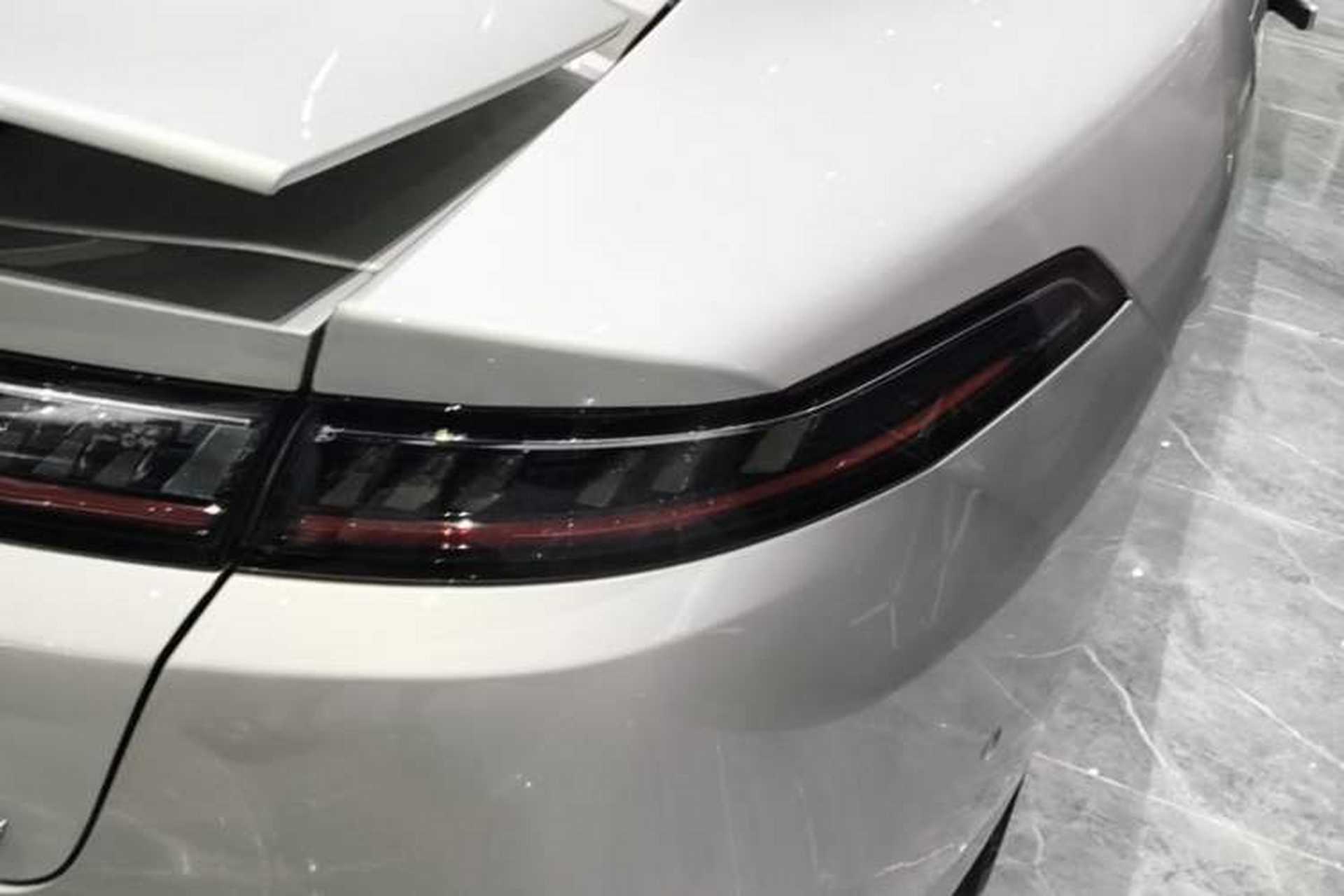 Used Dongfeng eπ eπ007 2025 Model Pure-Electric 565 All-Wheel-Drive Max Leading Edition Right Rear Taillight