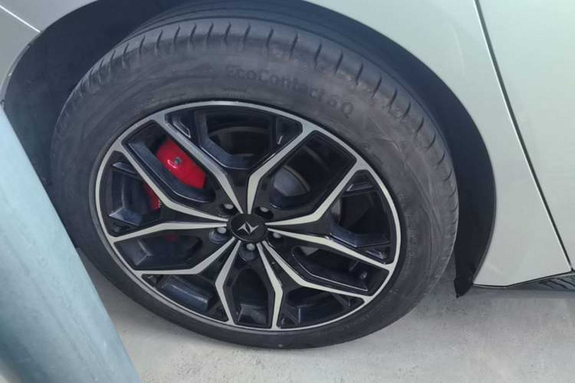 Used Dongfeng eπ eπ007 2025 Model Pure-Electric 565 All-Wheel-Drive Max Leading Edition Right Rear Wheel Hub