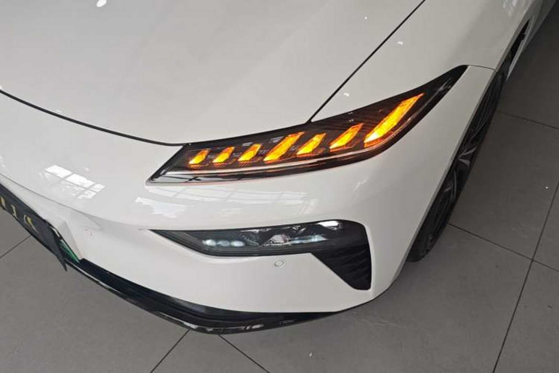 Used Dongfeng eπ eπ007 2025 Model Pure-Electric 550Pro Navigation Edition Left Front Headlight