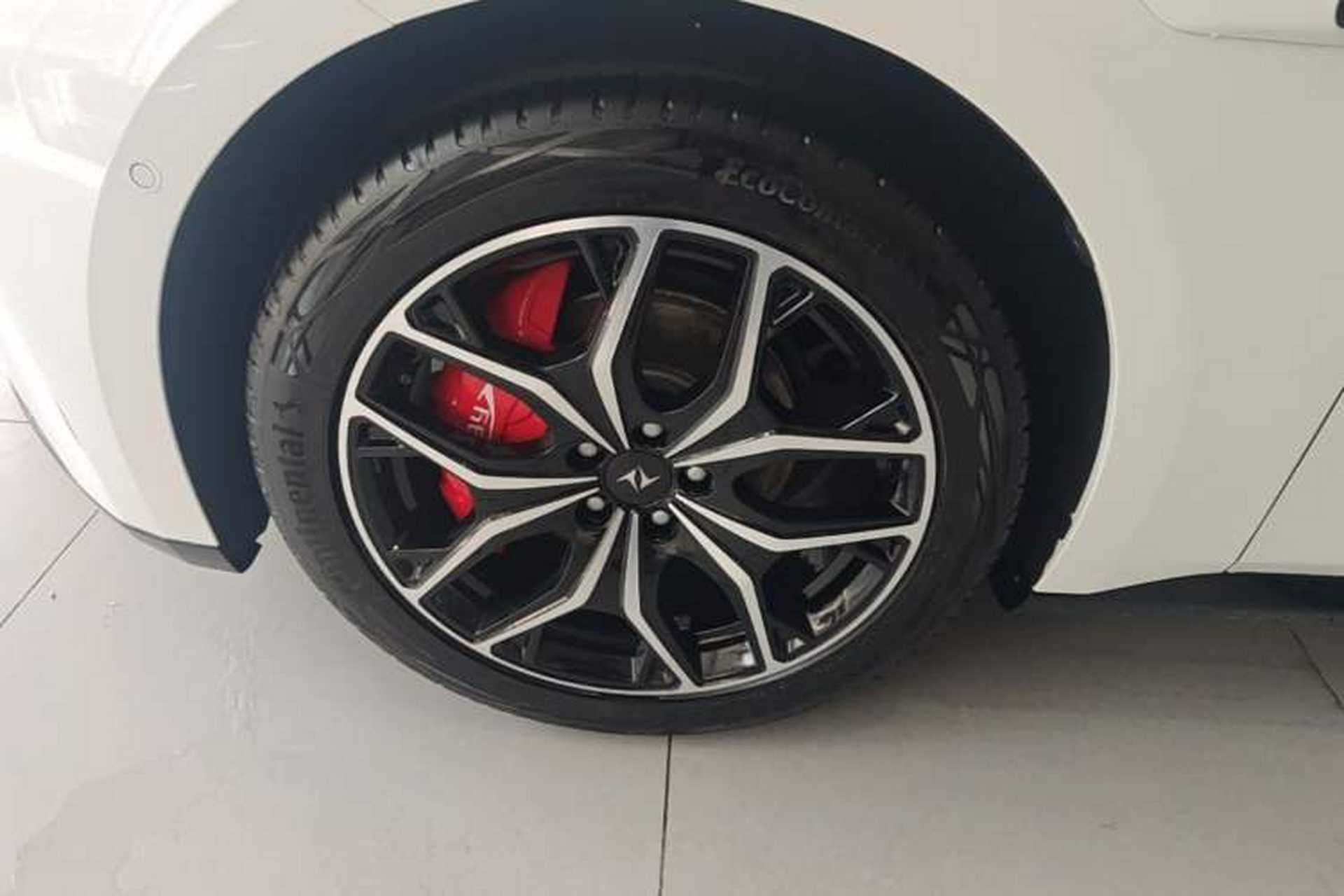 Used Dongfeng eπ eπ007 2025 Model Pure-Electric 550Pro Navigation Edition Left Front Wheel Hub