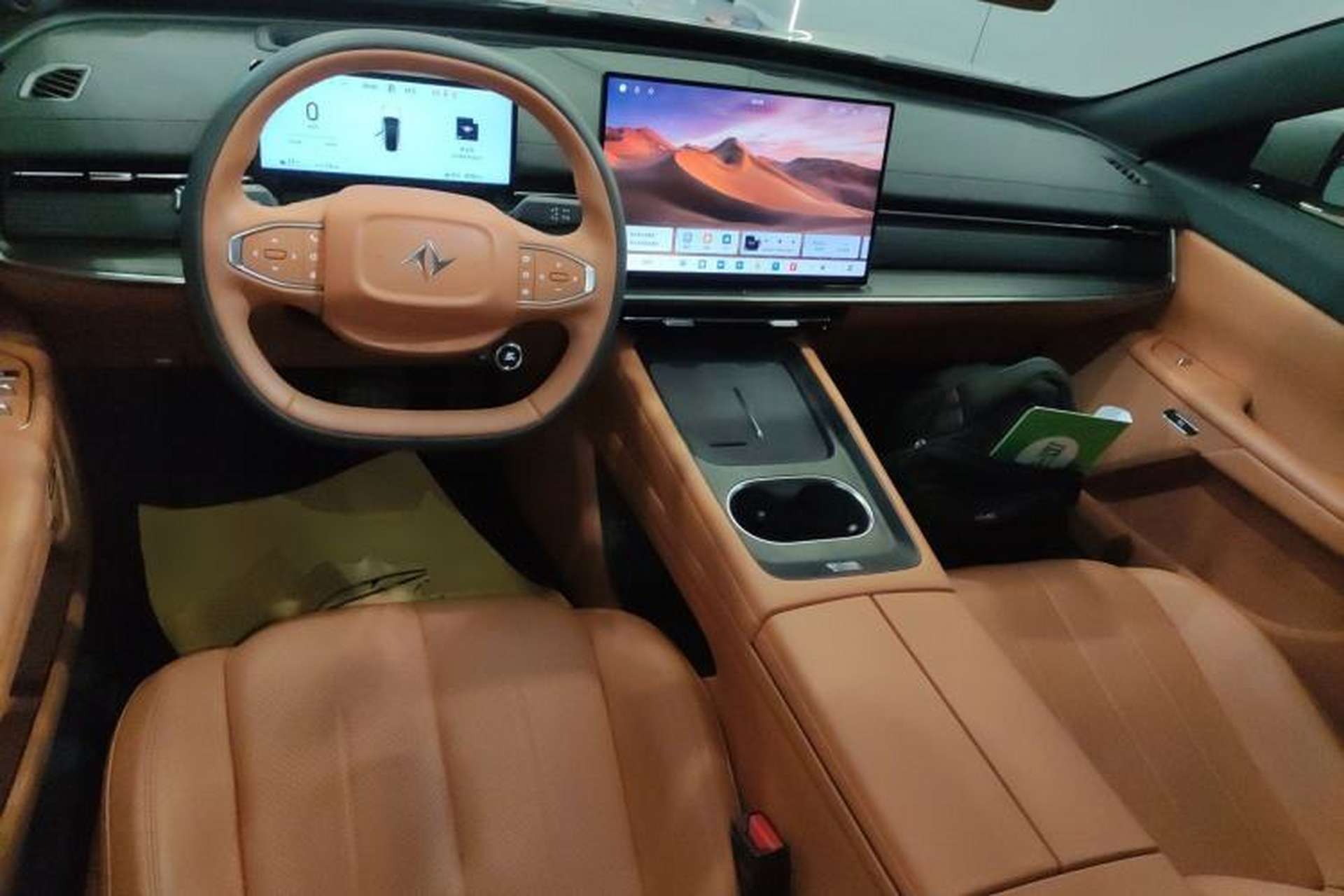 Used Dongfeng eπ eπ007 2025 Model Pure-Electric 565 All-Wheel-Drive Max Leading Edition Center Console