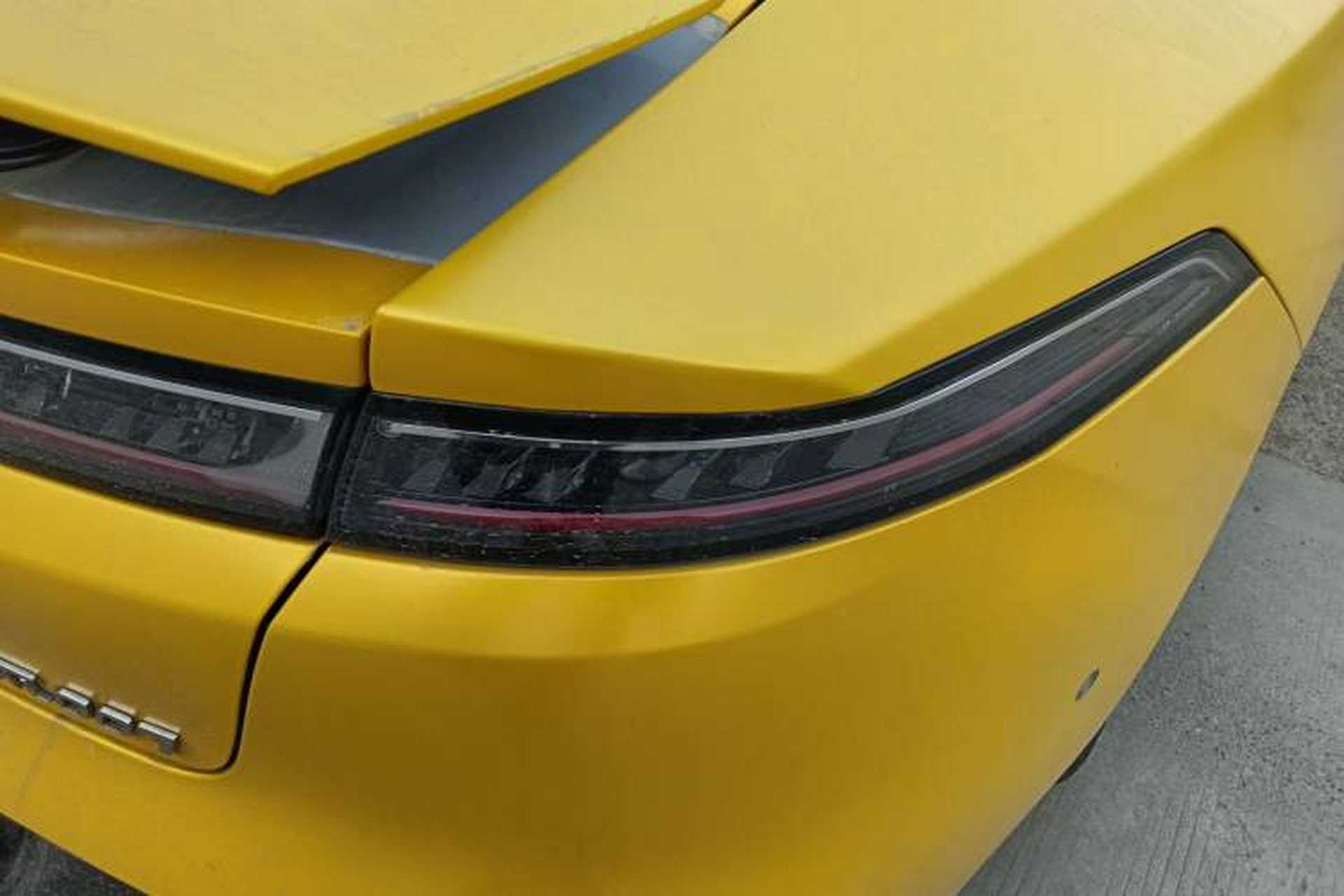 Used Dongfeng eπ eπ007 2025 Model Pure-Electric 565 All-Wheel-Drive Max Leading Edition Right Rear Taillight