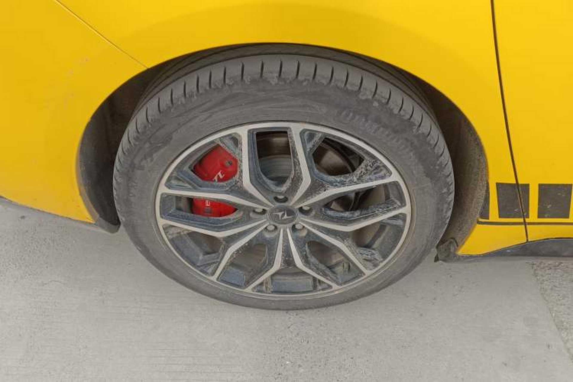 Used Dongfeng eπ eπ007 2025 Model Pure-Electric 565 All-Wheel-Drive Max Leading Edition Right Rear Wheel Hub