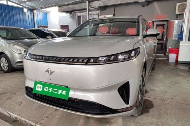 Dongfeng eπ eπ008 2024 636Max All-Electric Version 6 Seats مستعملة