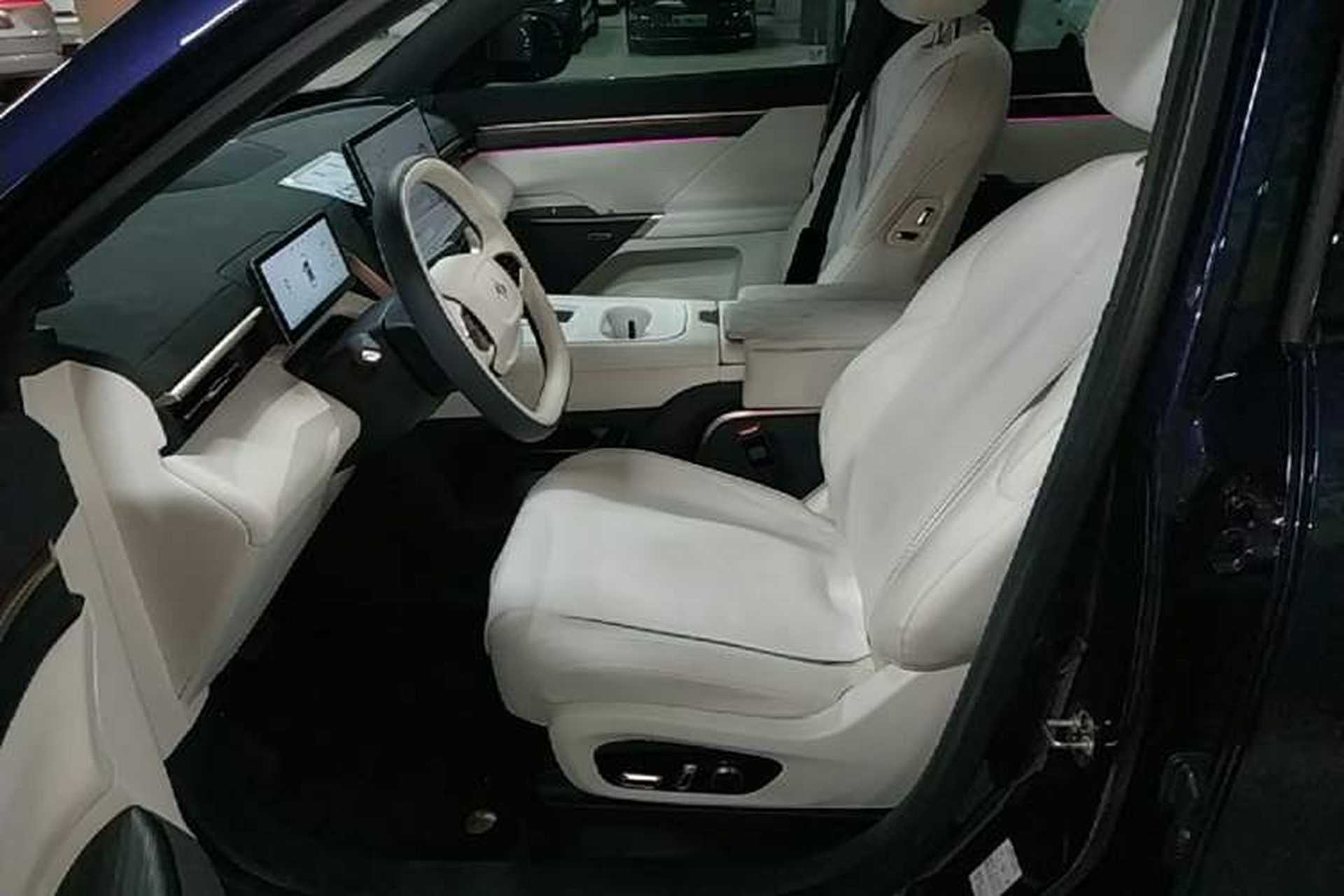 Used Dongfeng eπ eπ008 2024 636Max All-Electric Version 6 Seats Left Front Seat