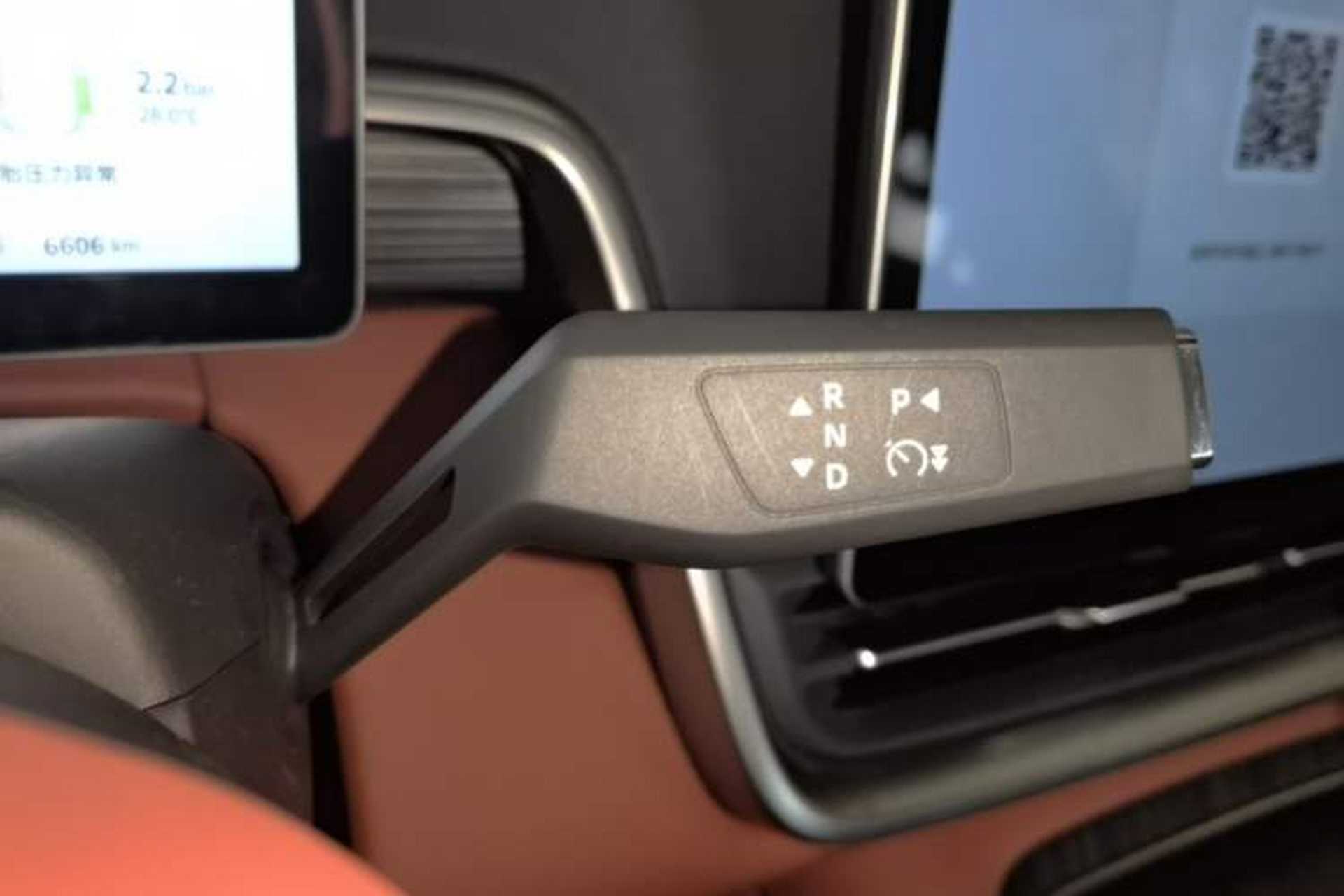 Used Dongfeng eπ eπ008 2024 636Max All-Electric Version 6 Seats Gear Lever