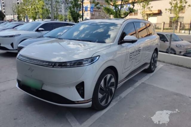 Dongfeng eπ eπ008 2024 210Max Range-Extended Version 6 Seats مستعملة