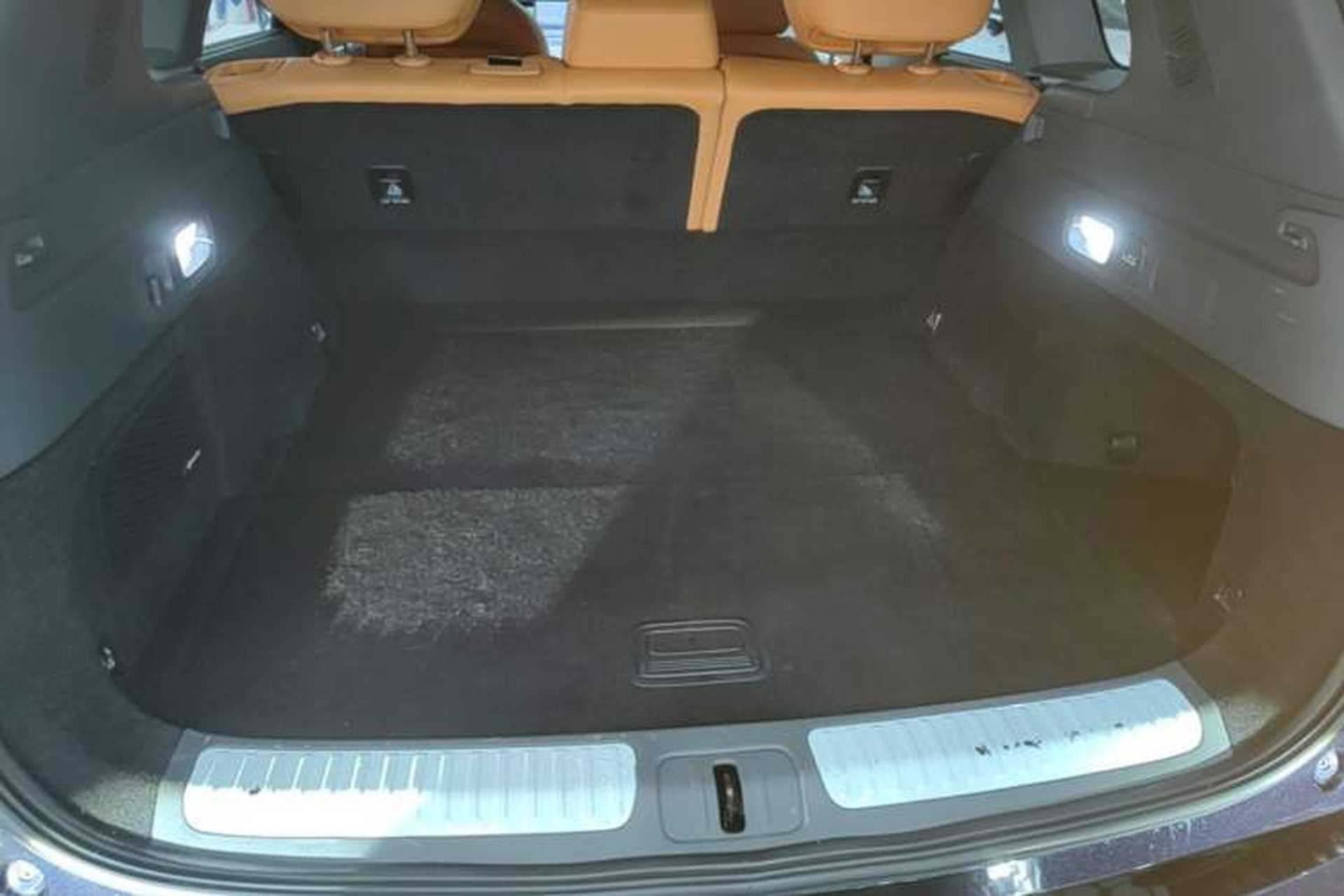 Used Dongfeng eπ eπ008 2025 210 Ultra Intelligent Driving Version 5 Seats Trunk